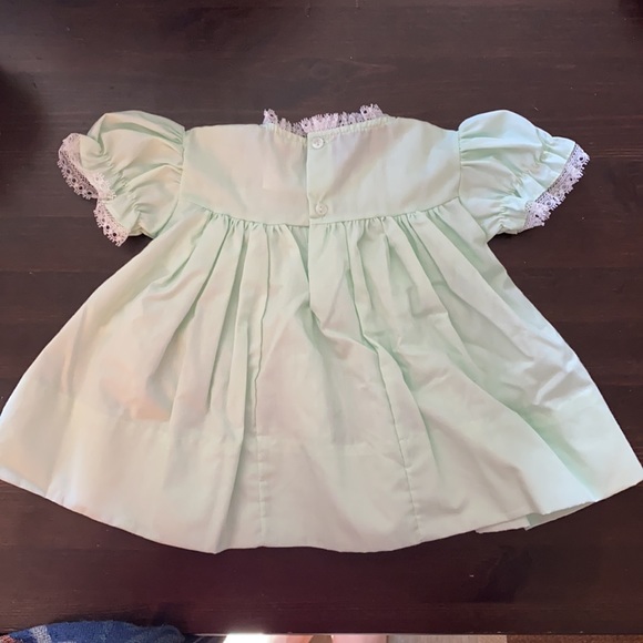 Samara mint green vintage dress 12 months baby smocked dots - Picture 5 of 6
